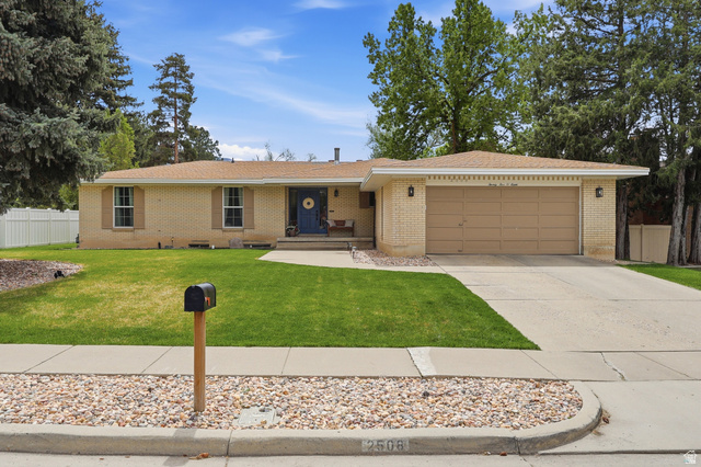 2508 Robidoux Road Sandy, UT 84093 - Photo 5 of 42