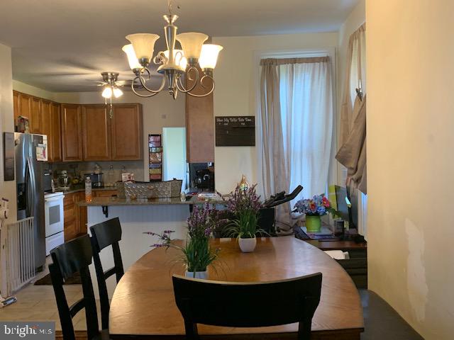 218 Chestnut Street Spring City, PA 19475 - Photo 8 of 35 Dining Room