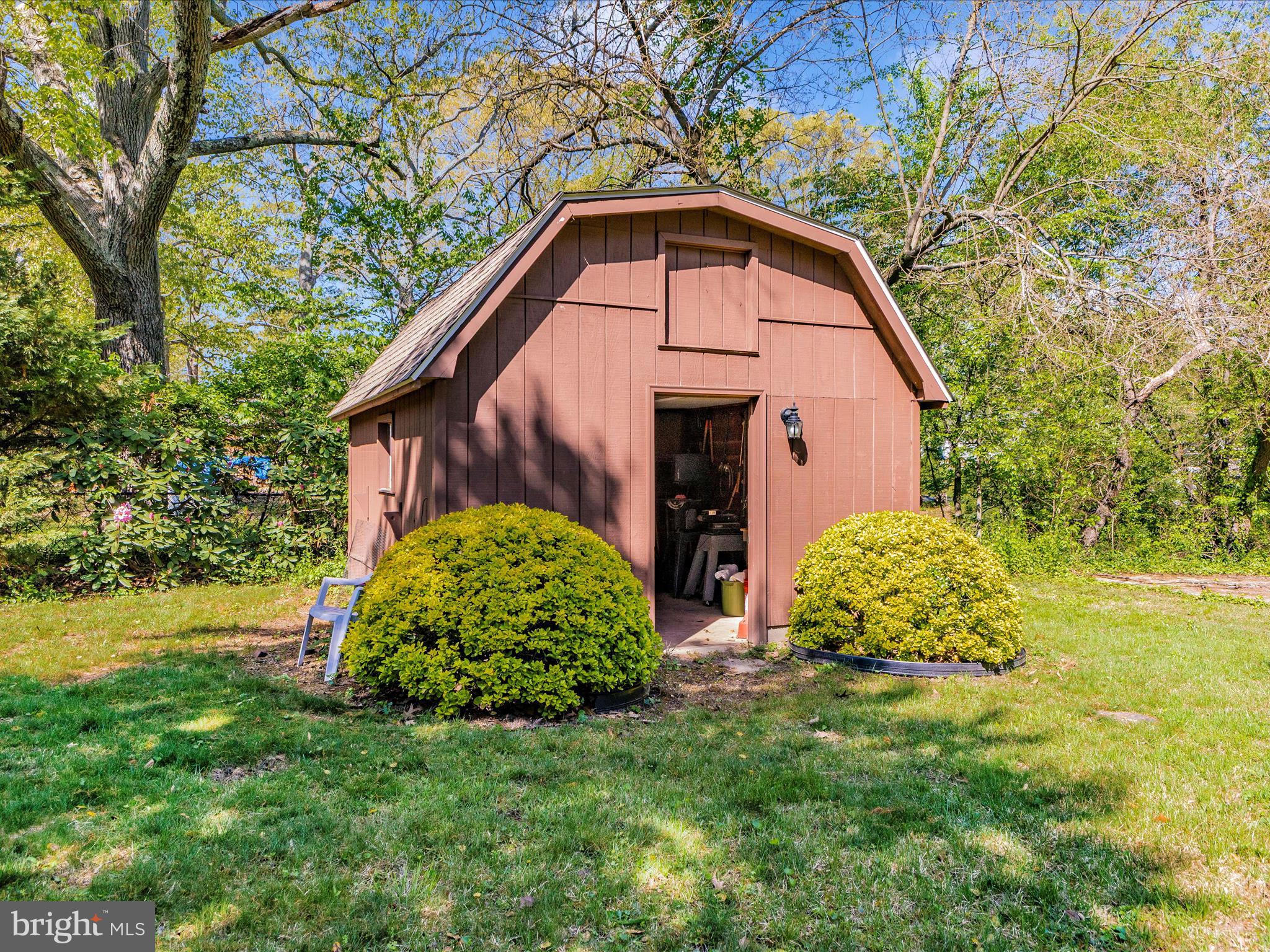 268 Magothy Bridge Road Pasadena, MD 21122 - Photo 36 of 64 Shed