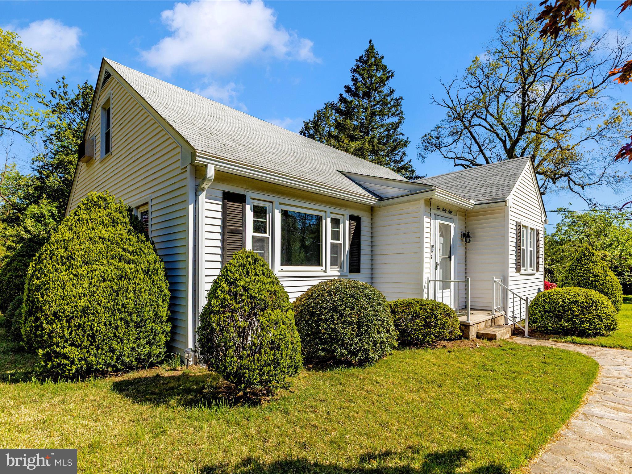 268 Magothy Bridge Road Pasadena, MD 21122 - Photo 42 of 64 Exterior Front