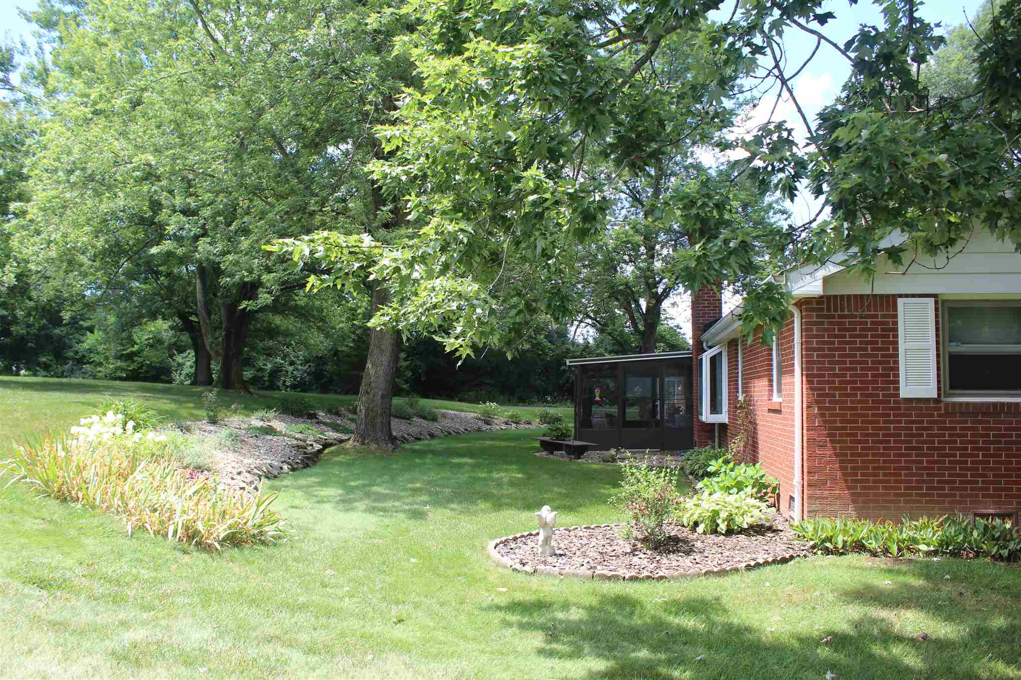 5609 West Pineridge Road Muncie, IN 47304 - Photo 22 of 27 Gallery Image 22