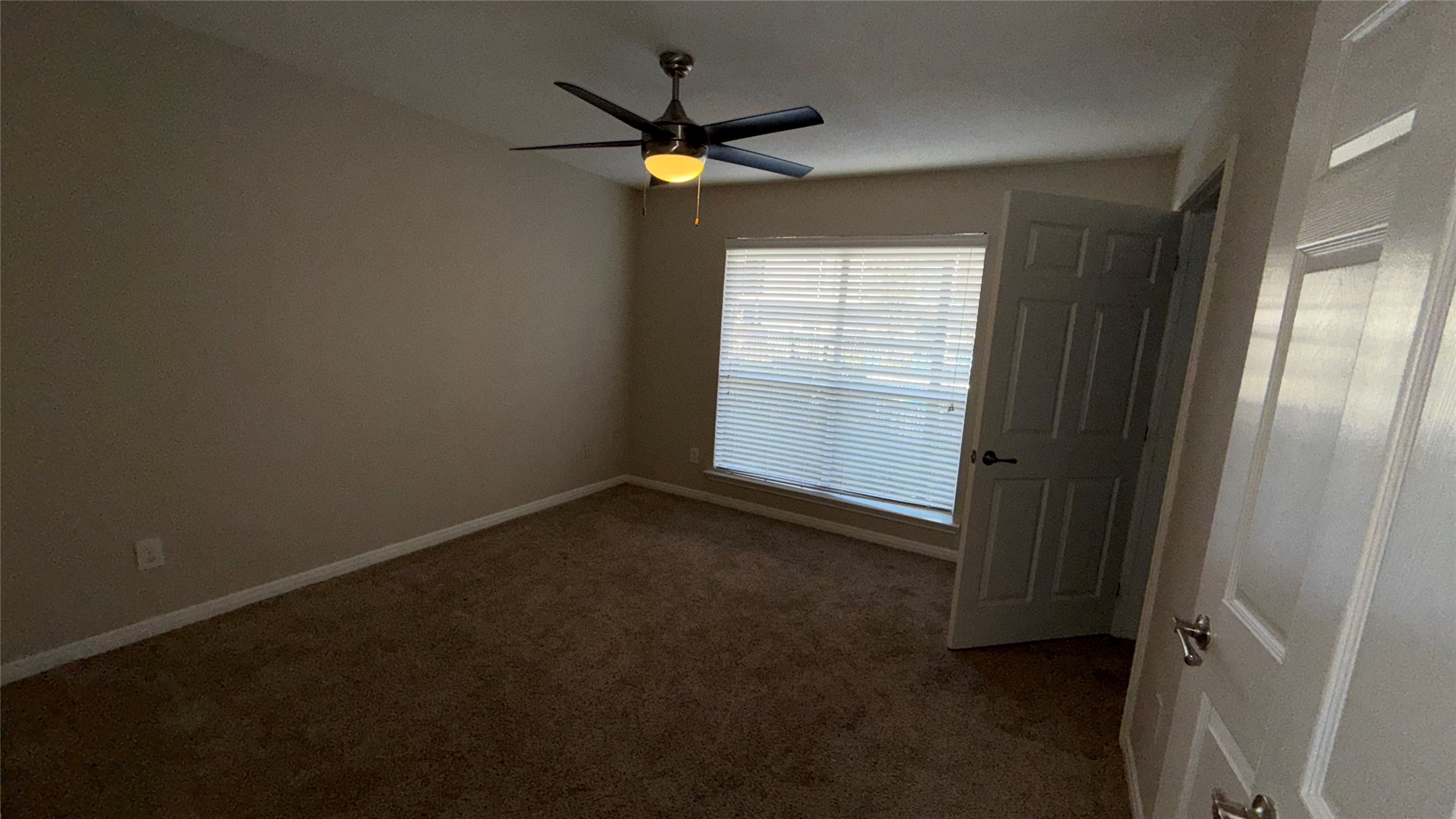 7315 Brompton Street, Unit 103B Houston, TX 77025 - Photo 4 of 9