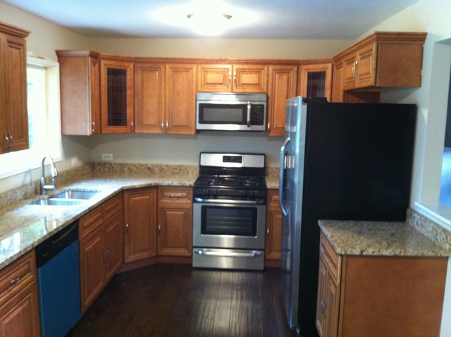 209 Thornhurst Road Bolingbrook, IL 60440 - Photo 4 of 21
