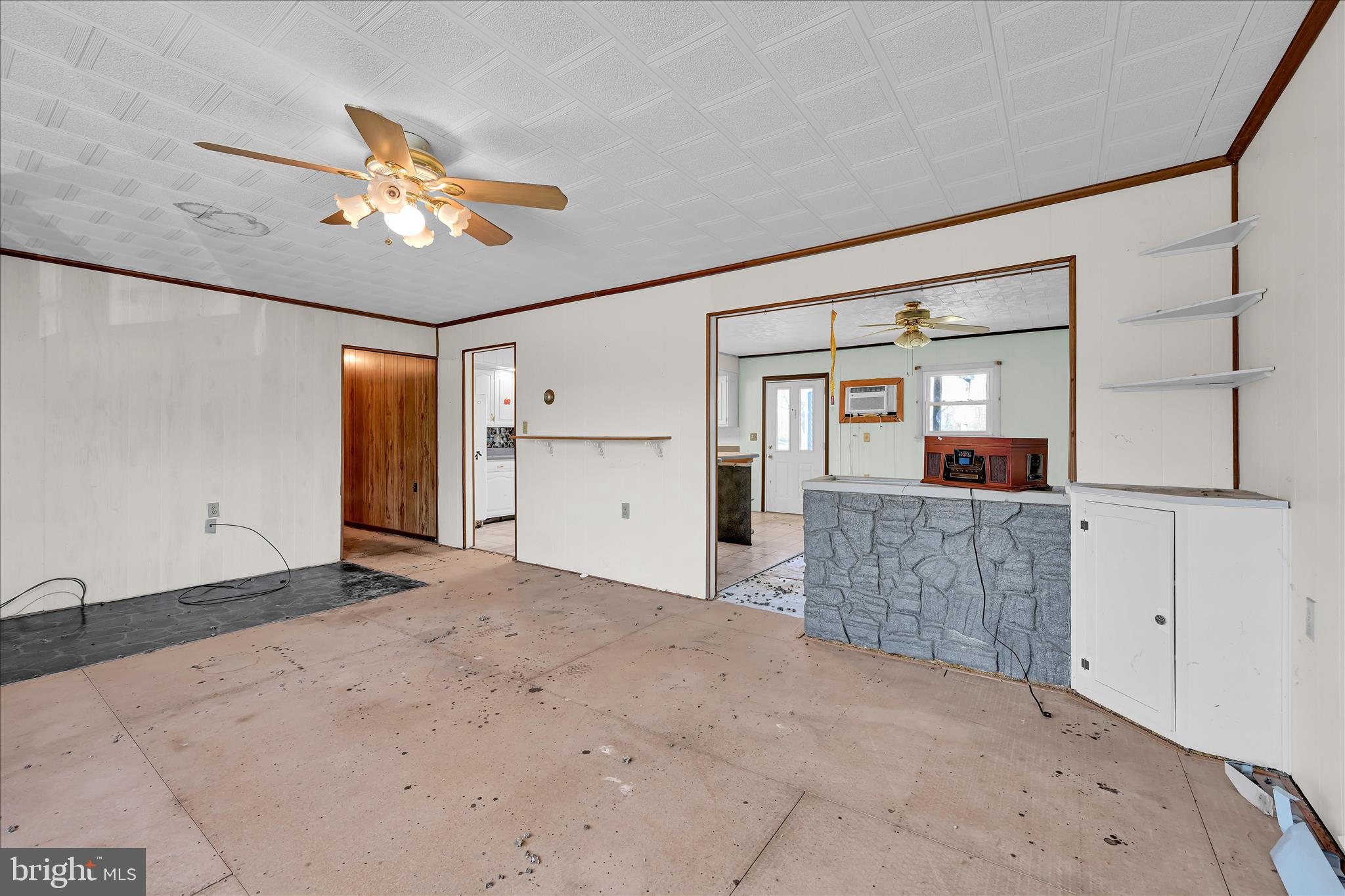 83 Silvertown Road Jonestown, PA 17038 - Photo 10 of 45 Living Area