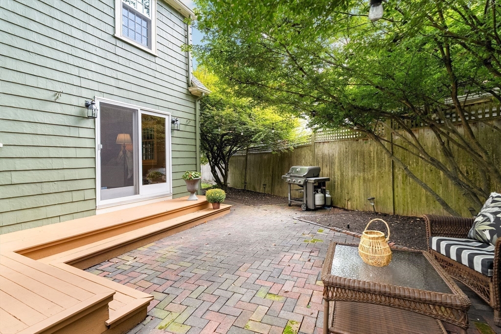 18 Morton Road Arlington, MA 02476 - Photo 36 of 42