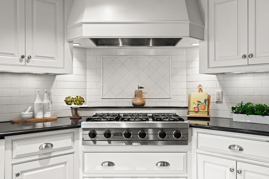 18 Morton Road Arlington, MA 02476 - Photo 10 of 42