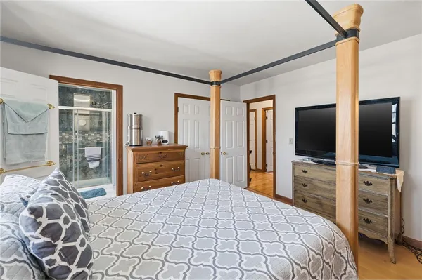 $995,000 | 11 Fox Court, South Kingstown, RI 02879