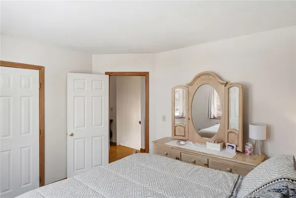 $995,000 | 11 Fox Court, South Kingstown, RI 02879