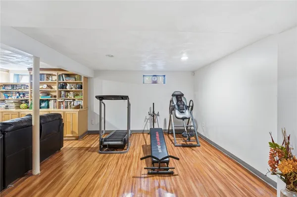 $995,000 | 11 Fox Court, South Kingstown, RI 02879