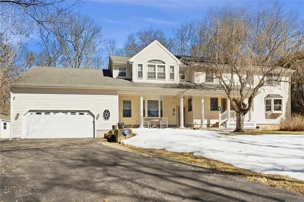 $995,000 | 11 Fox Court, South Kingstown, RI 02879