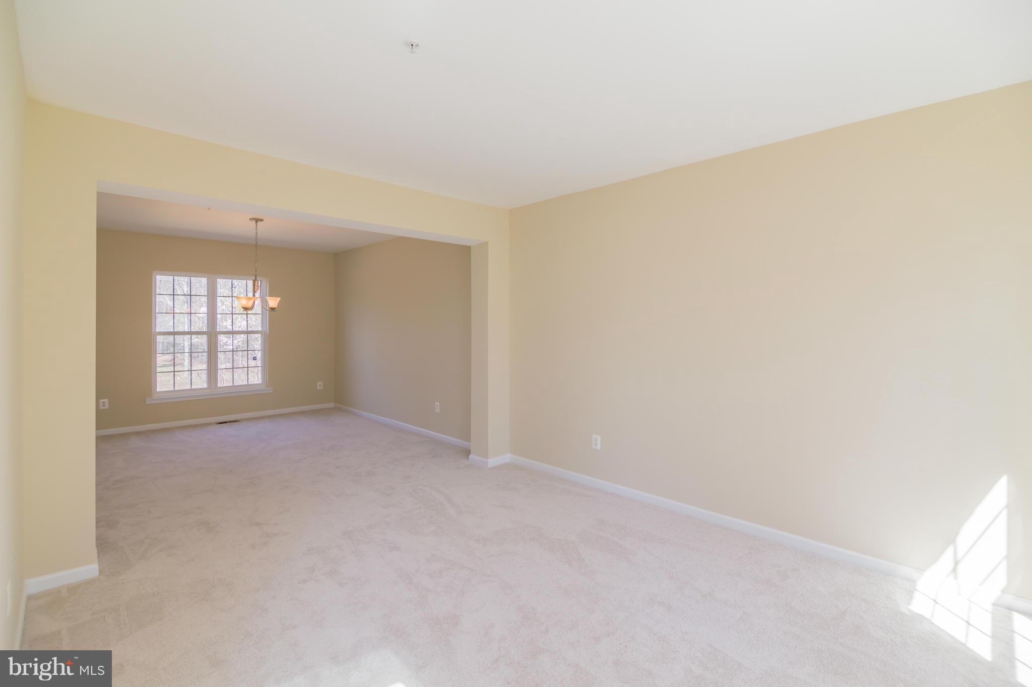 7915 Woodyard Road Clinton, MD 20735 - Photo 6 of 30 Dining Room