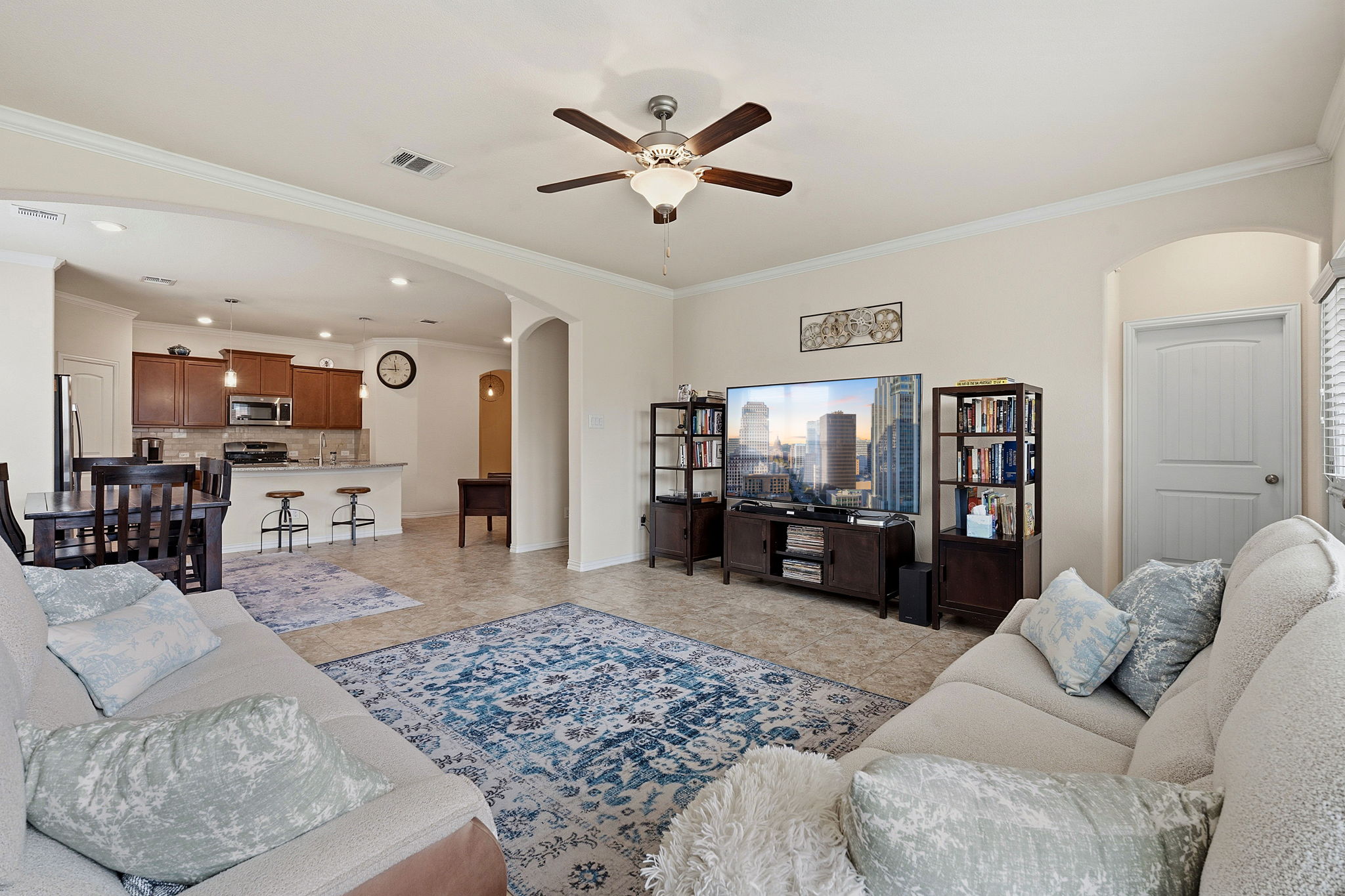 2612 Rough Berry Road Pflugerville, TX 78660 - Photo 4 of 25