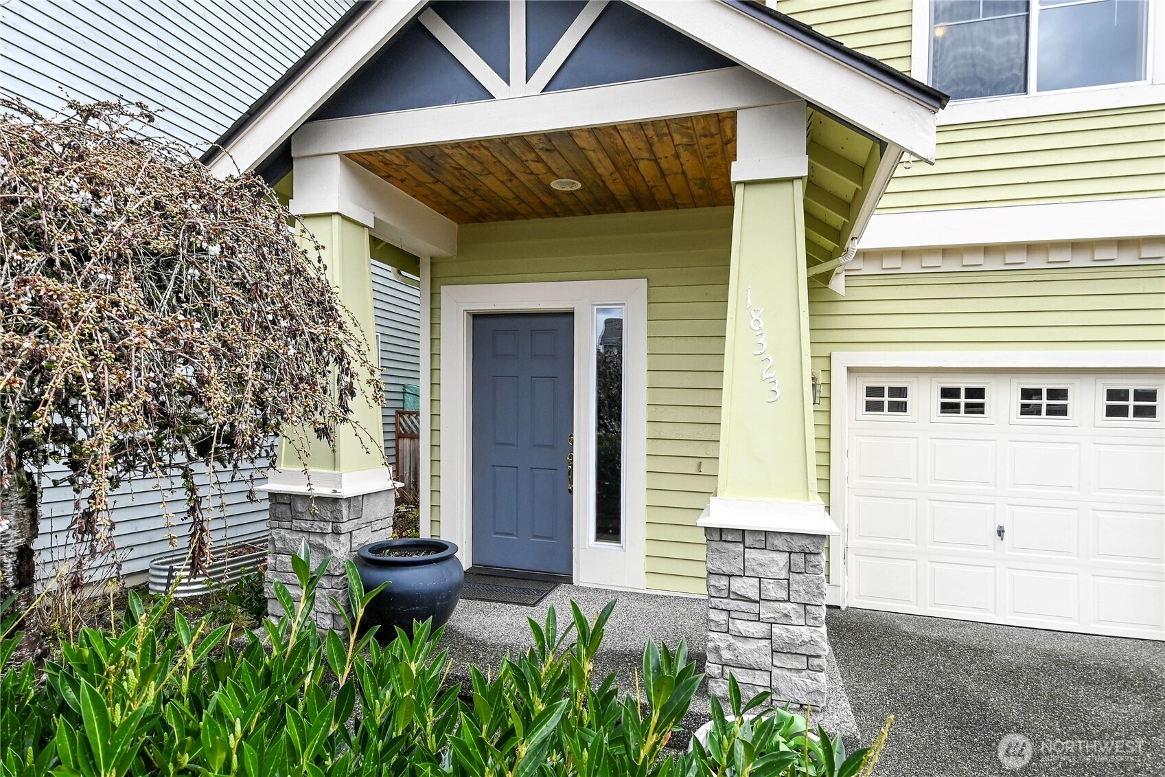 18323 10th Drive Southeast Bothell, WA 98012 - Photo 3 of 17