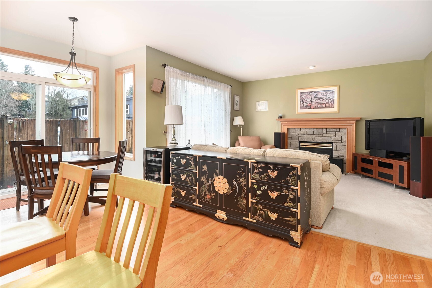 18323 10th Drive Southeast Bothell, WA 98012 - Photo 7 of 17