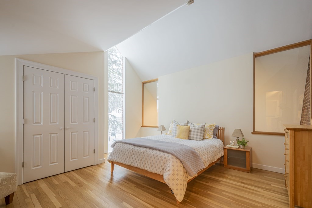 17 Colony Road Lexington, MA 02420 - Photo 31 of 42