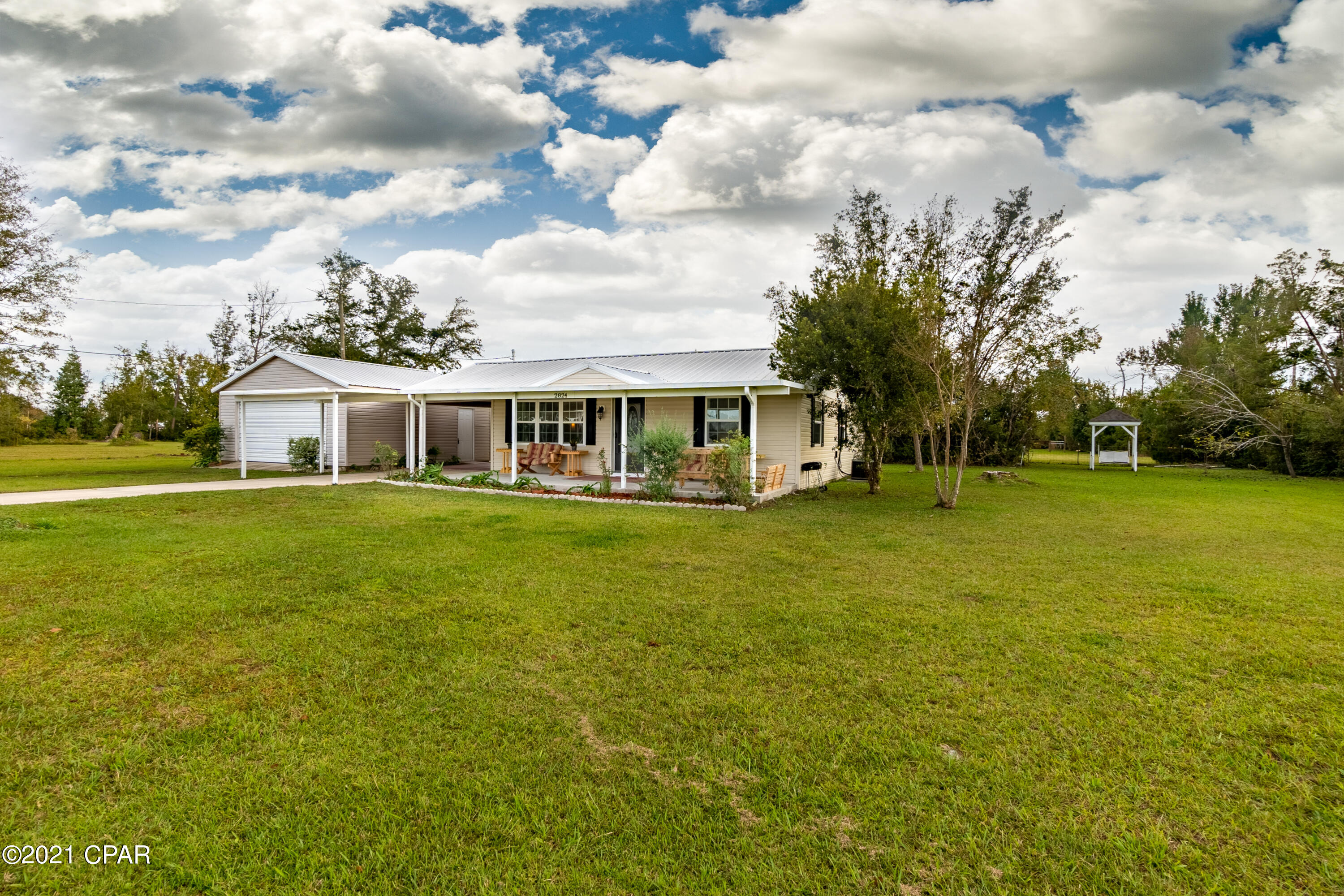 2824 Avon Road Panama City, FL 32405 - Photo 2 of 28 Gallery Image 2