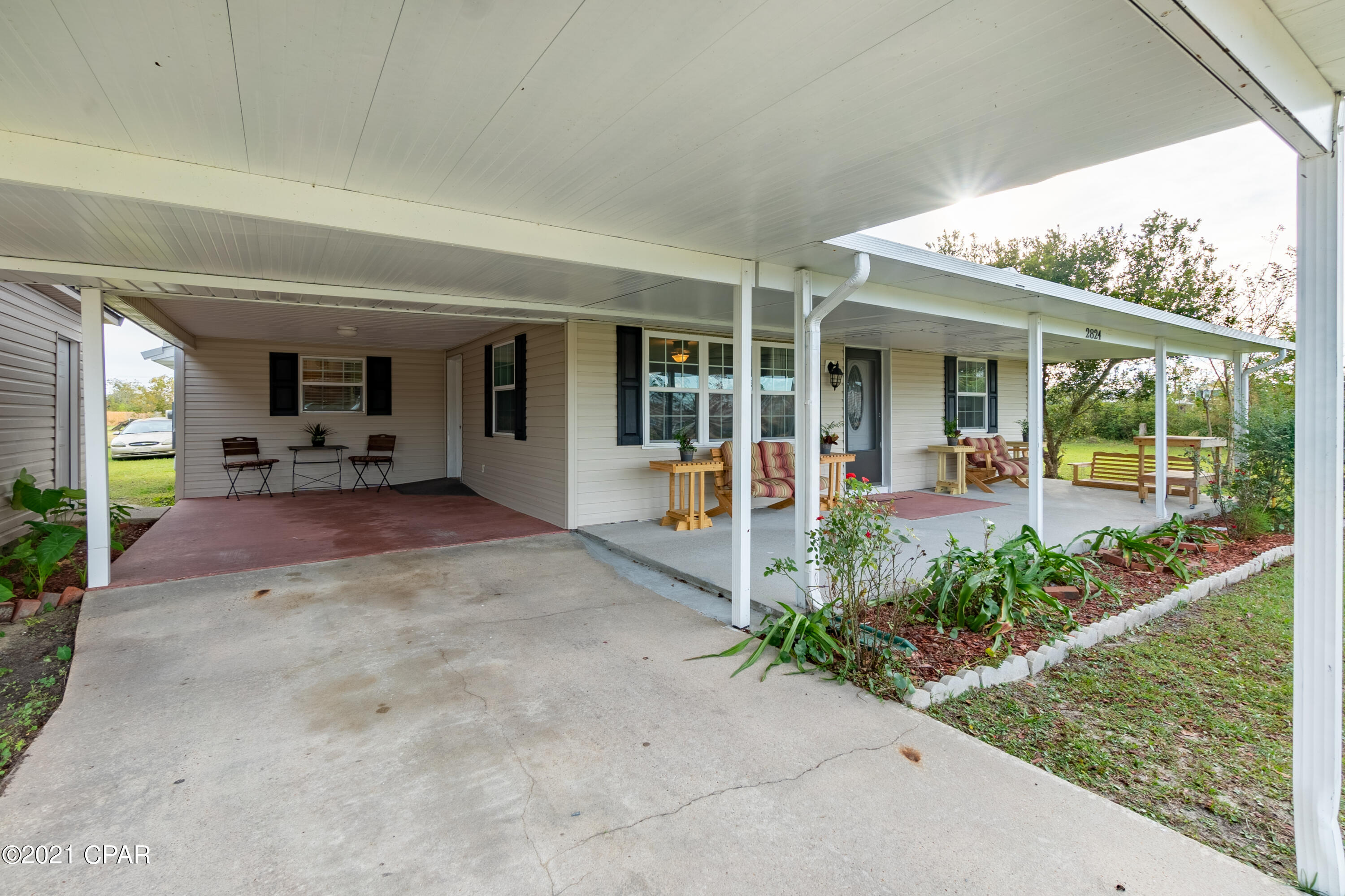 2824 Avon Road Panama City, FL 32405 - Photo 5 of 28 Gallery Image 5
