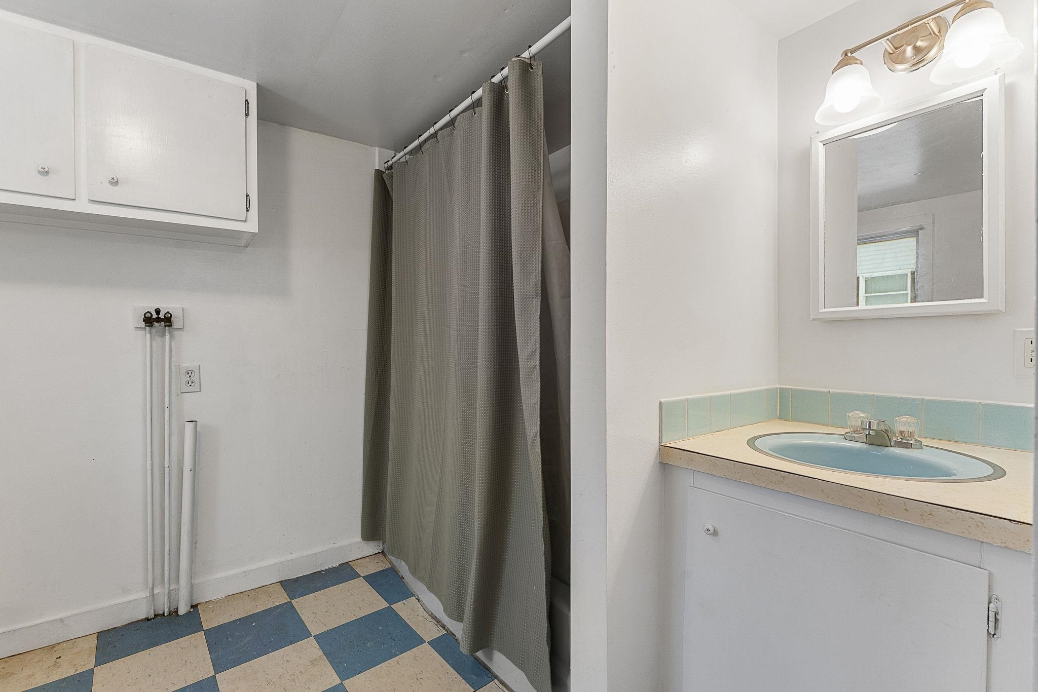 90 King Street Northfield, VT 05663 - Photo 13 of 24