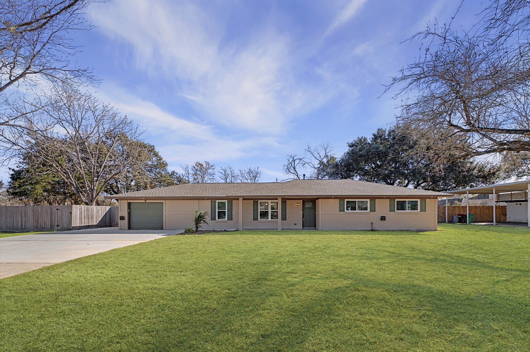 Welcome to 3812 Hardin