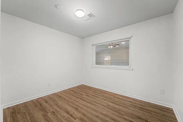 $290,000 | 3812 Hardin Road, Baytown, TX 77521