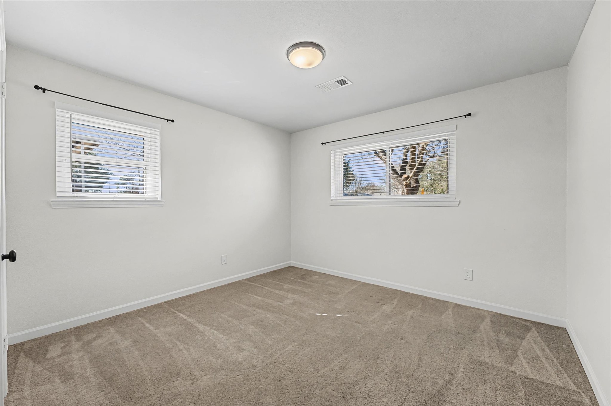 3812 Hardin Road Baytown, TX 77521 - Photo 17 of 30 another bedroom