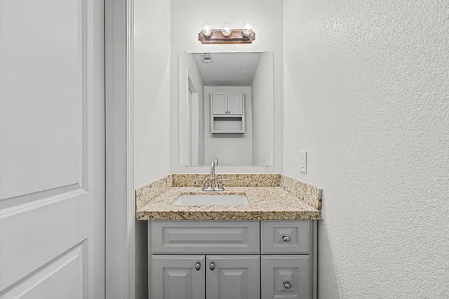 $290,000 | 3812 Hardin Road, Baytown, TX 77521