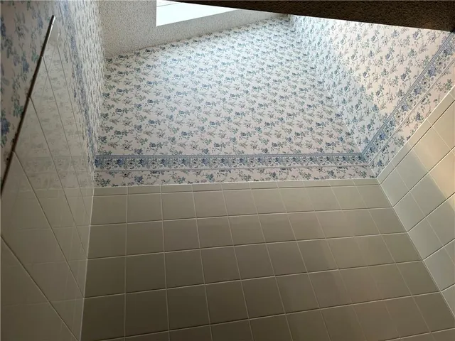 $325,000 | 99 Hawthorne Hill Drive, Warrensburg, MO 64093