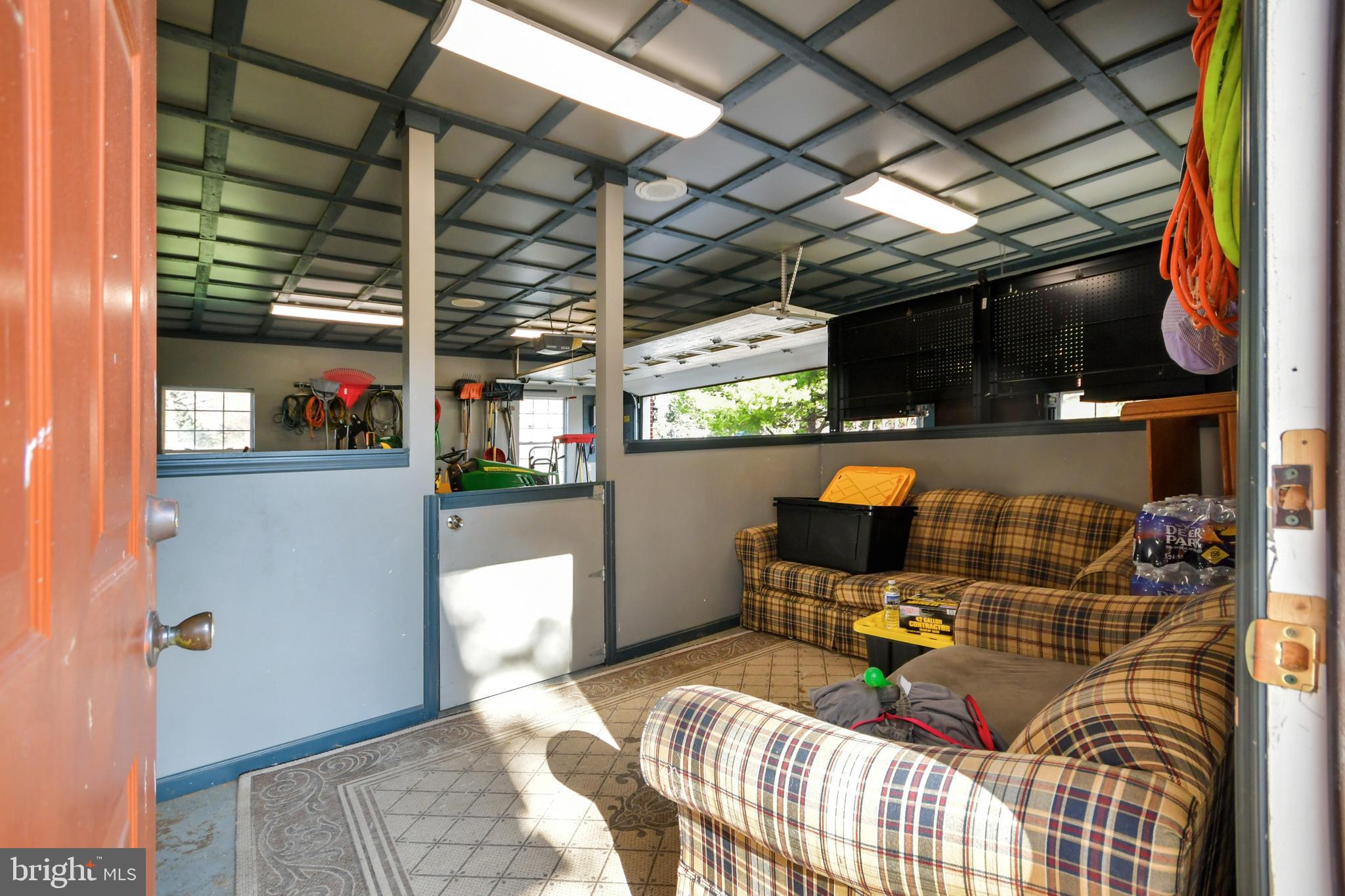 4207 Horine Road Jefferson, MD 21755 - Photo 54 of 69 Garage