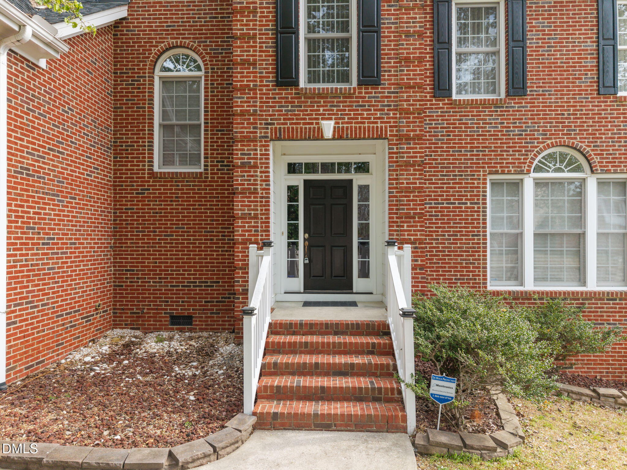 6 Upton Court Durham, NC 27713 - Photo 2 of 49 Front Entrance