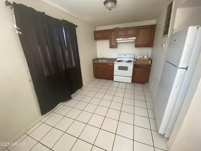 $995 | 1321 West Vogel Avenue, Unit 7, Phoenix, AZ 85021