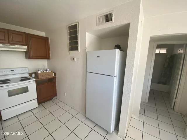 $995 | 1321 West Vogel Avenue, Unit 7, Phoenix, AZ 85021
