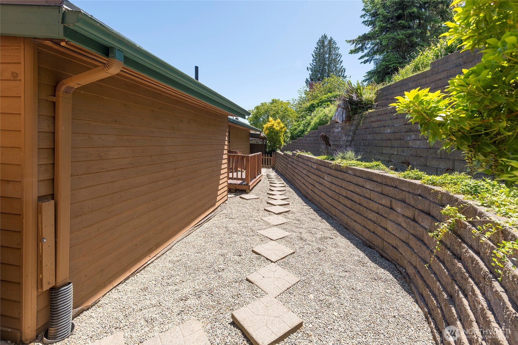 9952 Southeast Cornell Road Port Orchard, WA 98366 - Photo 26 of 32 Gallery Image 26