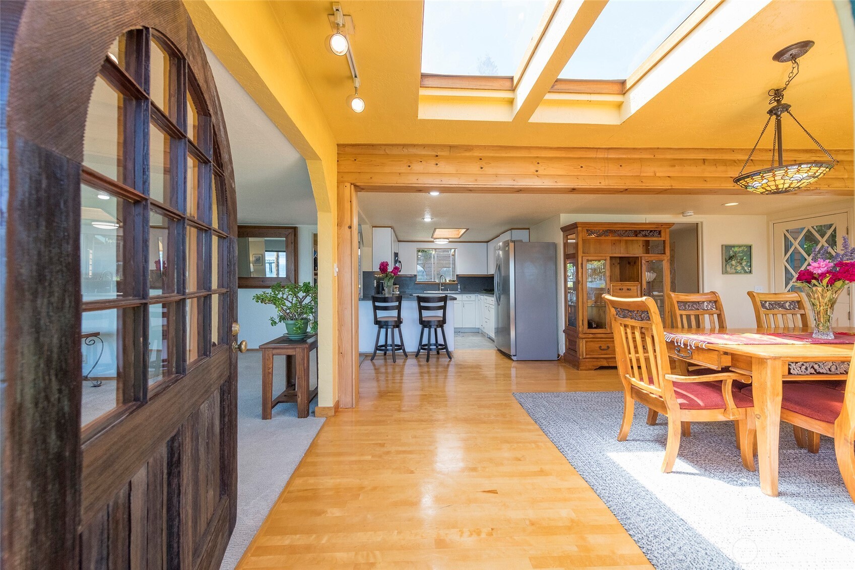 9952 Southeast Cornell Road Port Orchard, WA 98366 - Photo 4 of 32 Gallery Image 4