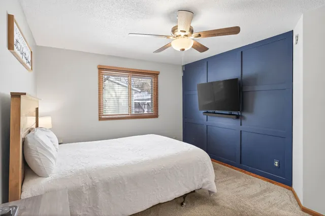 $350,000 | 18999 Dodge Street Northwest, Elk River, MN 55330