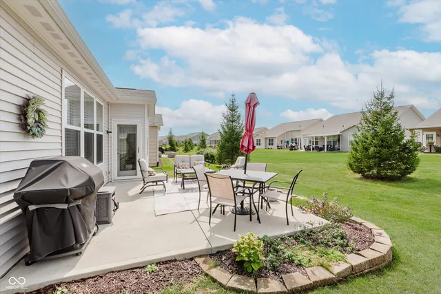 $365,000 | 4877 Dahlia Drive, Plainfield, IN 46168