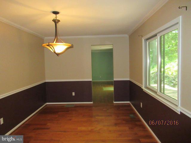 6437 South Clifton Road Frederick, MD 21703 - Photo 18 of 21 Dining Room