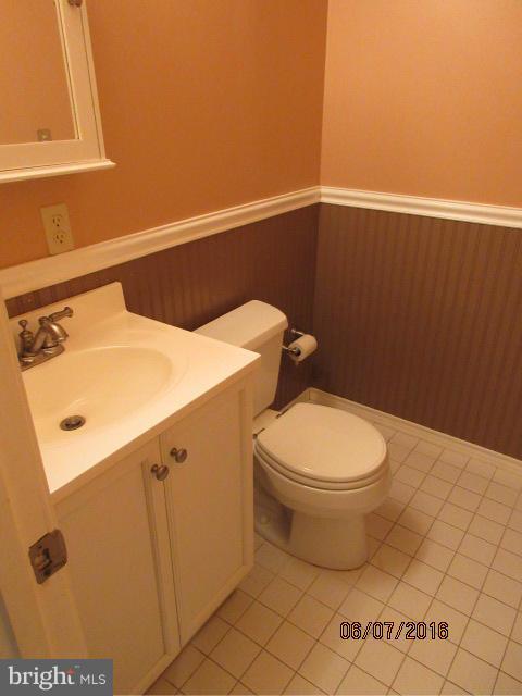 6437 South Clifton Road Frederick, MD 21703 - Photo 8 of 21 Half Bath