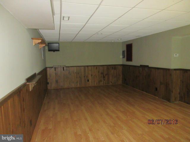6437 South Clifton Road Frederick, MD 21703 - Photo 10 of 21 Family Room