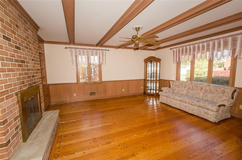 6414 Hythe Road Indianapolis, IN 46220 - Photo 8 of 24 Gallery Image 8