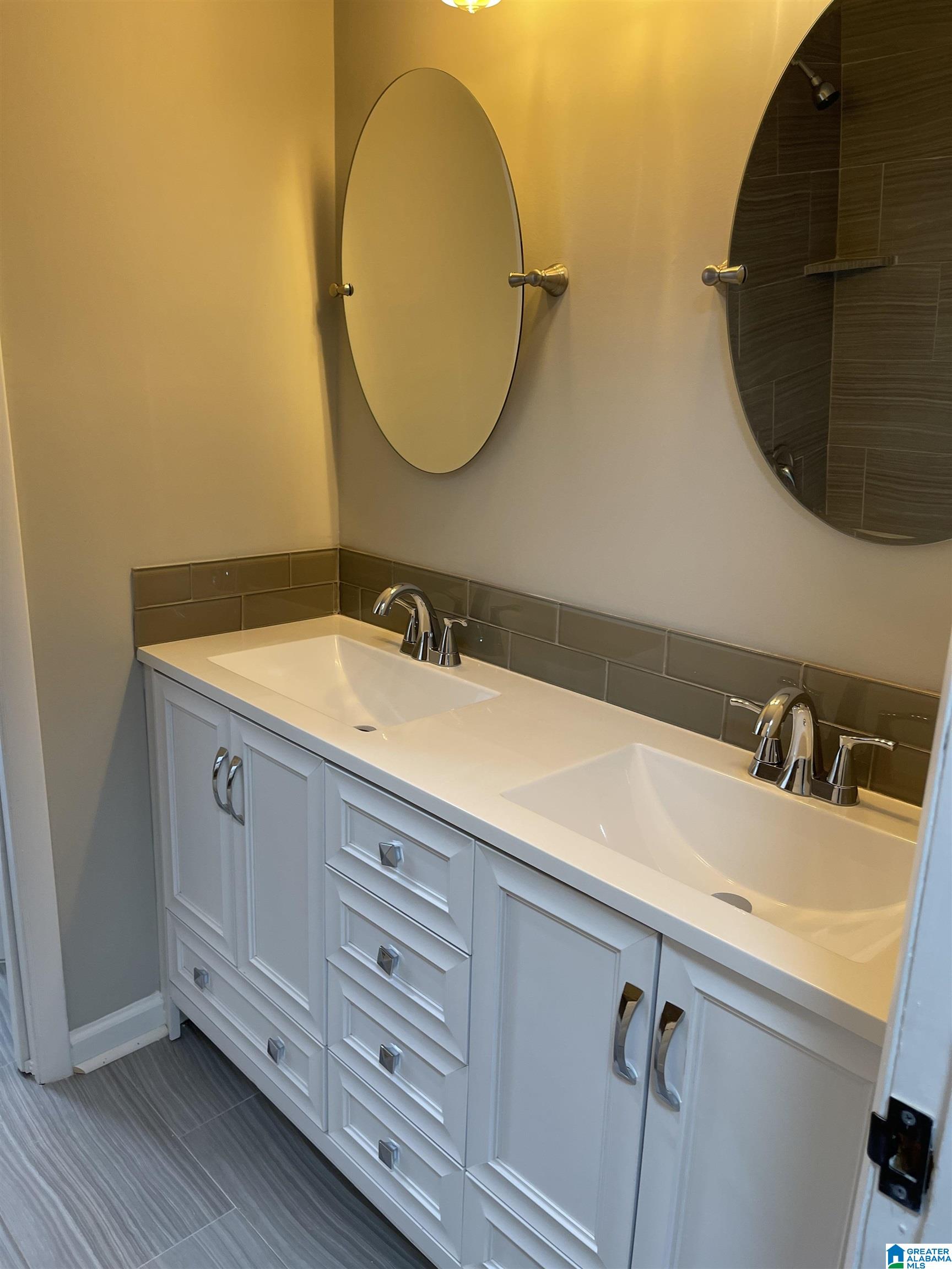 3021 Wenonah Park Road Southwest Birmingham, AL 35211 - Photo 11 of 23