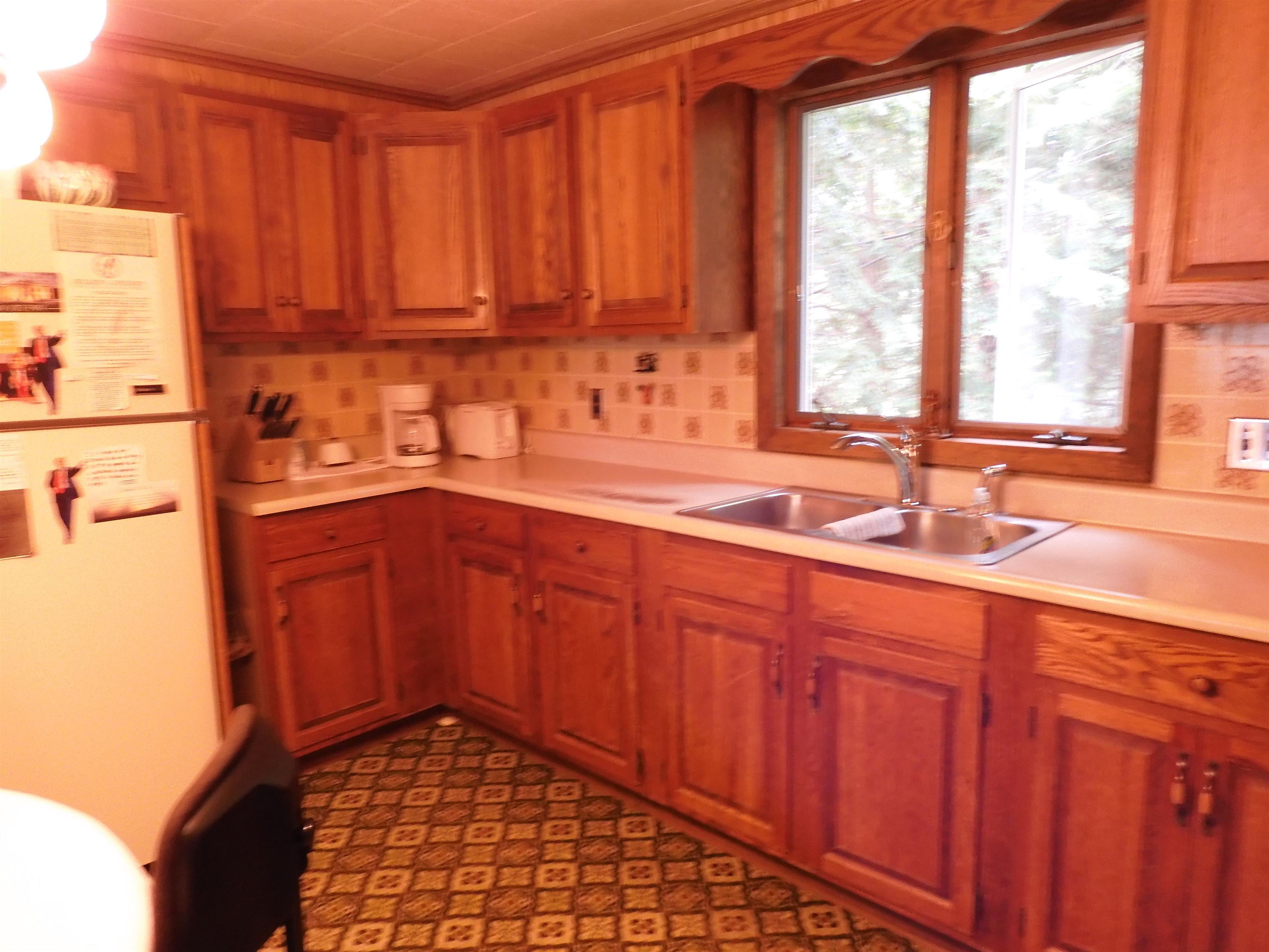 65 Dutton Road Pelham, NH 03076 - Photo 14 of 17 Gallery Image 14