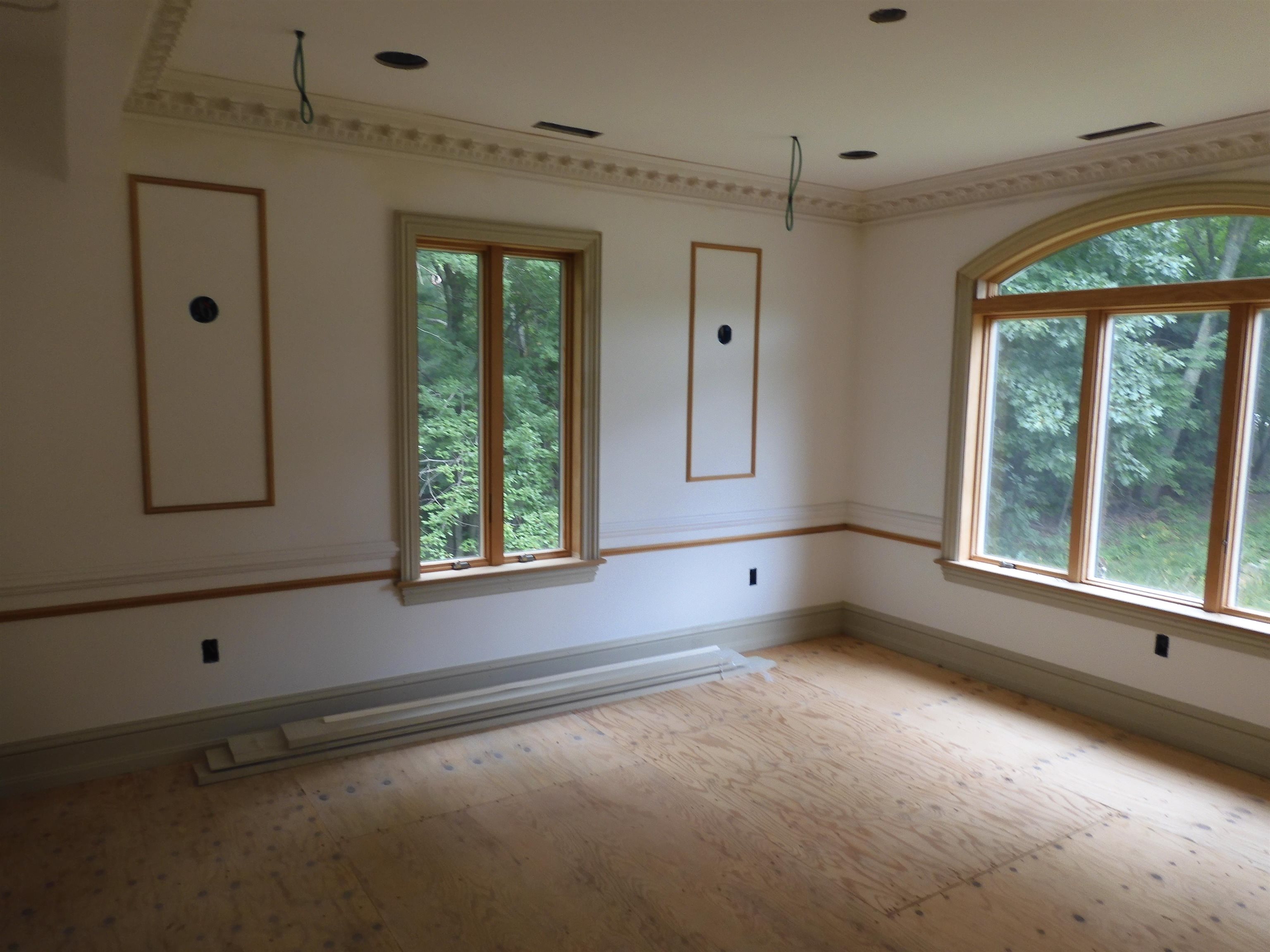 65 Dutton Road Pelham, NH 03076 - Photo 5 of 17 Gallery Image 5