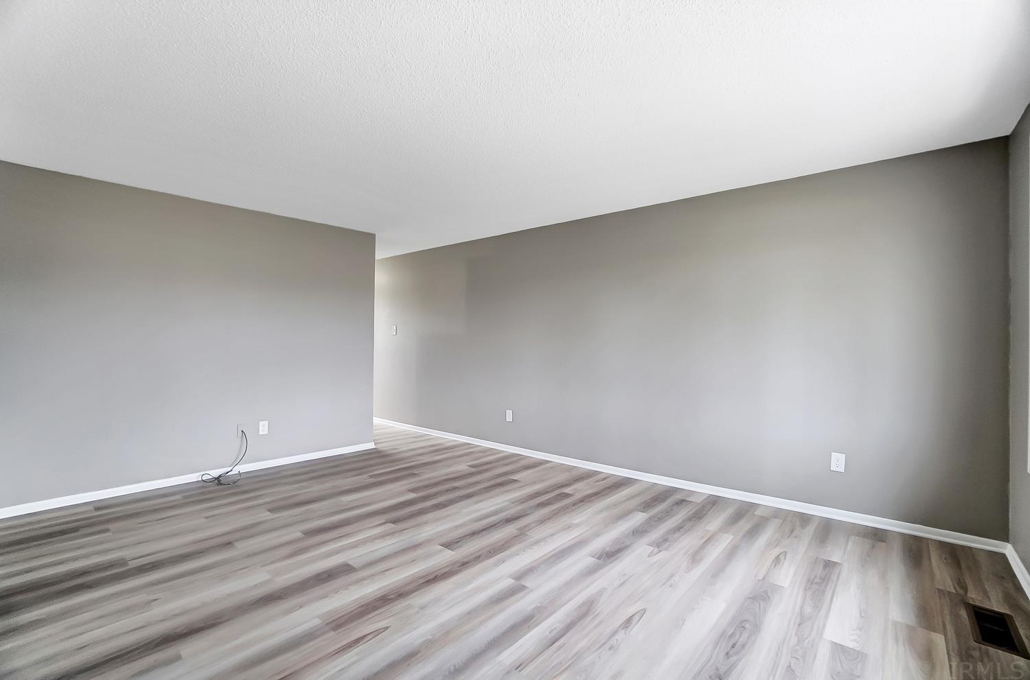 3414 Hobson Road Fort Wayne, IN 46805 - Photo 4 of 24 Gallery Image 4