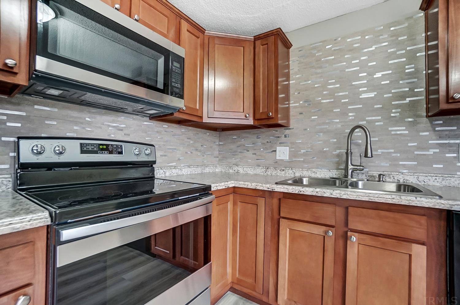 3414 Hobson Road Fort Wayne, IN 46805 - Photo 8 of 24 Gallery Image 8