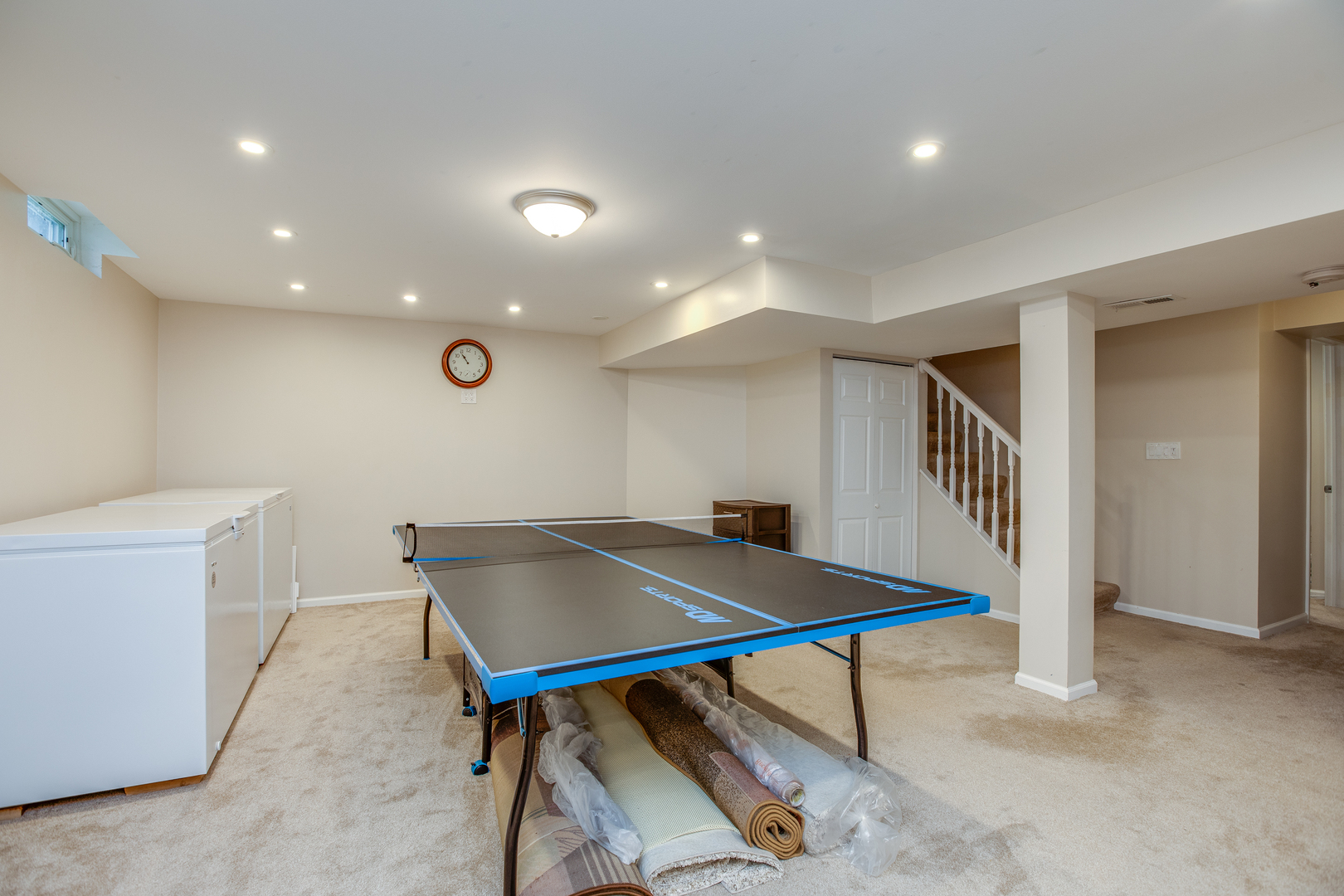 718 Huntington Drive Carol Stream, IL 60188 - Photo 21 of 28 a workspace with furniture and stairs