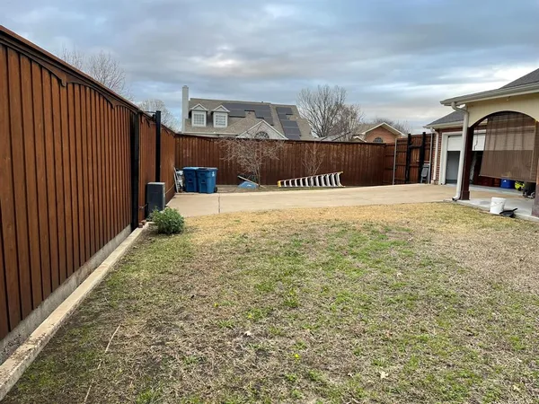 $2,500 | 3909 Catalina Street, Rowlett, TX 75088