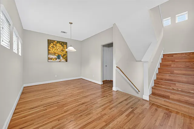 $2,300 | 11510 Main Ash Drive, Houston, TX 77025