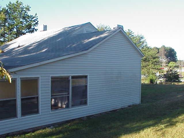 6338 Highway 11 Inman, SC 29349 - Photo 12 of 16