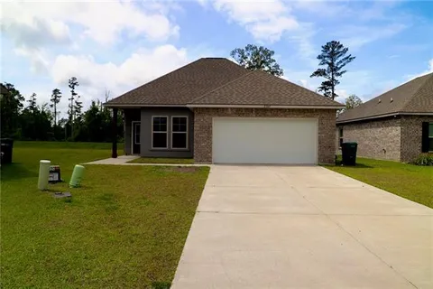 $279,000 | 23169 Harlington Drive, Denham Springs, LA 70726