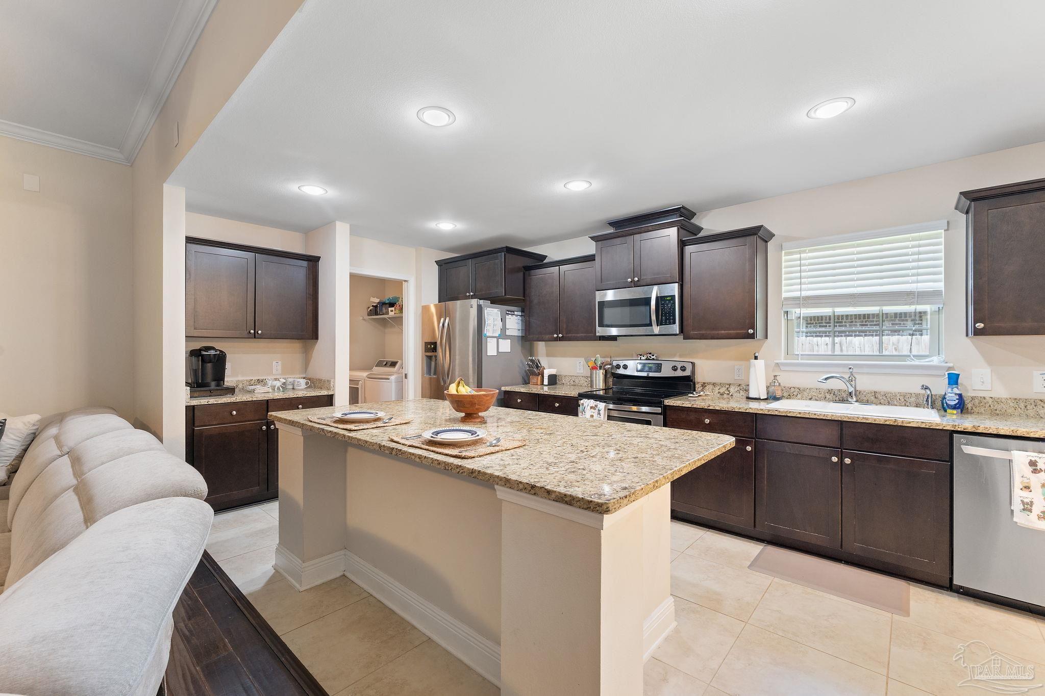 7245 Farmers Road Pensacola, FL 32526 - Photo 12 of 31